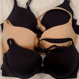 3 Spanx Bras 36D pillow cup EUC